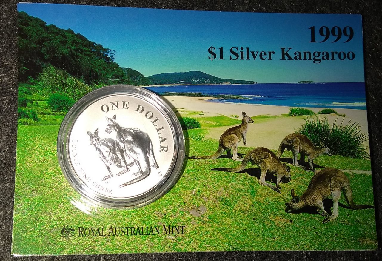 1999 1oz .999 Fine Silver Kangaroo Dollar Proof Like Frosted